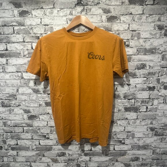 EUC Coors Women's Bull Graphic T-Shirt Size Medium - Picture 1 of 9